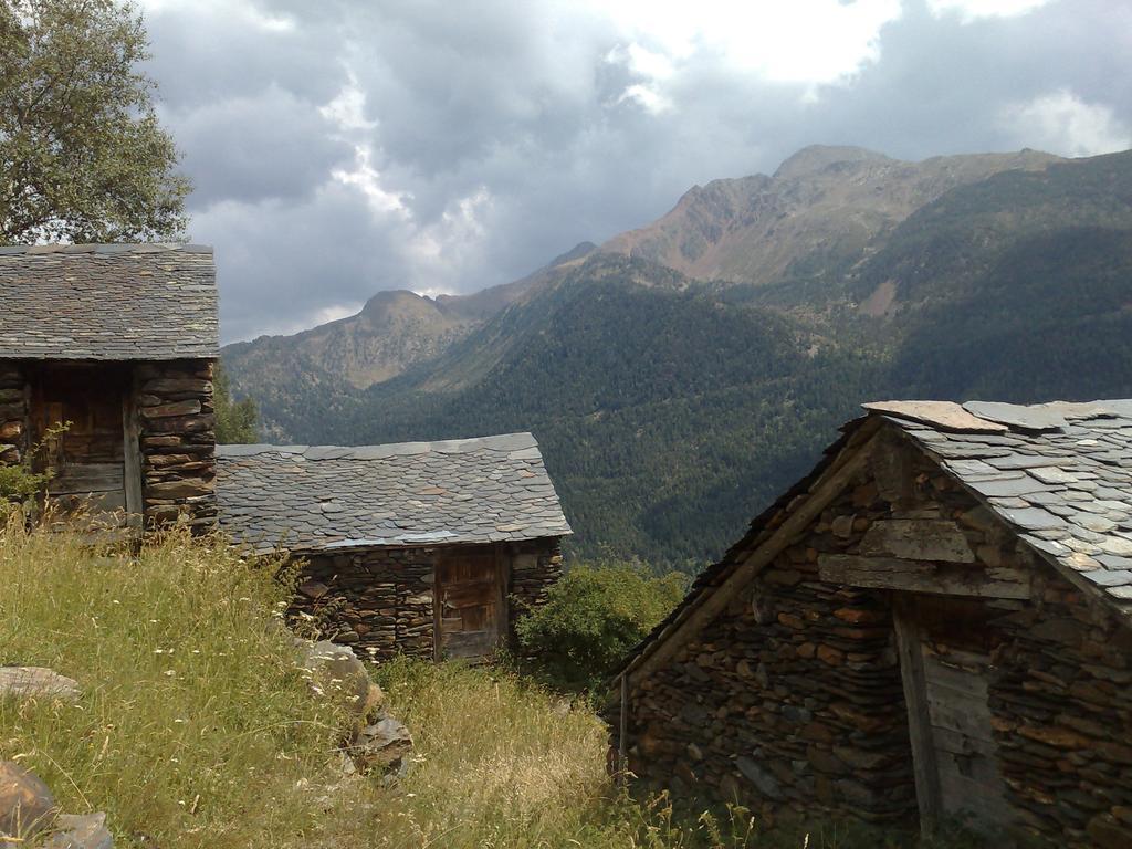 Apartaments Vall Ferrera Areu Exterior photo